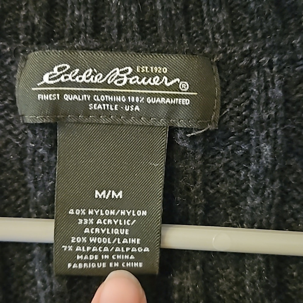 Eddie Bauer Sweater - Picture 2 of 5